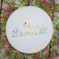 Easter Chick with Flowers Machine Embroidery Design - Vintage Stitch